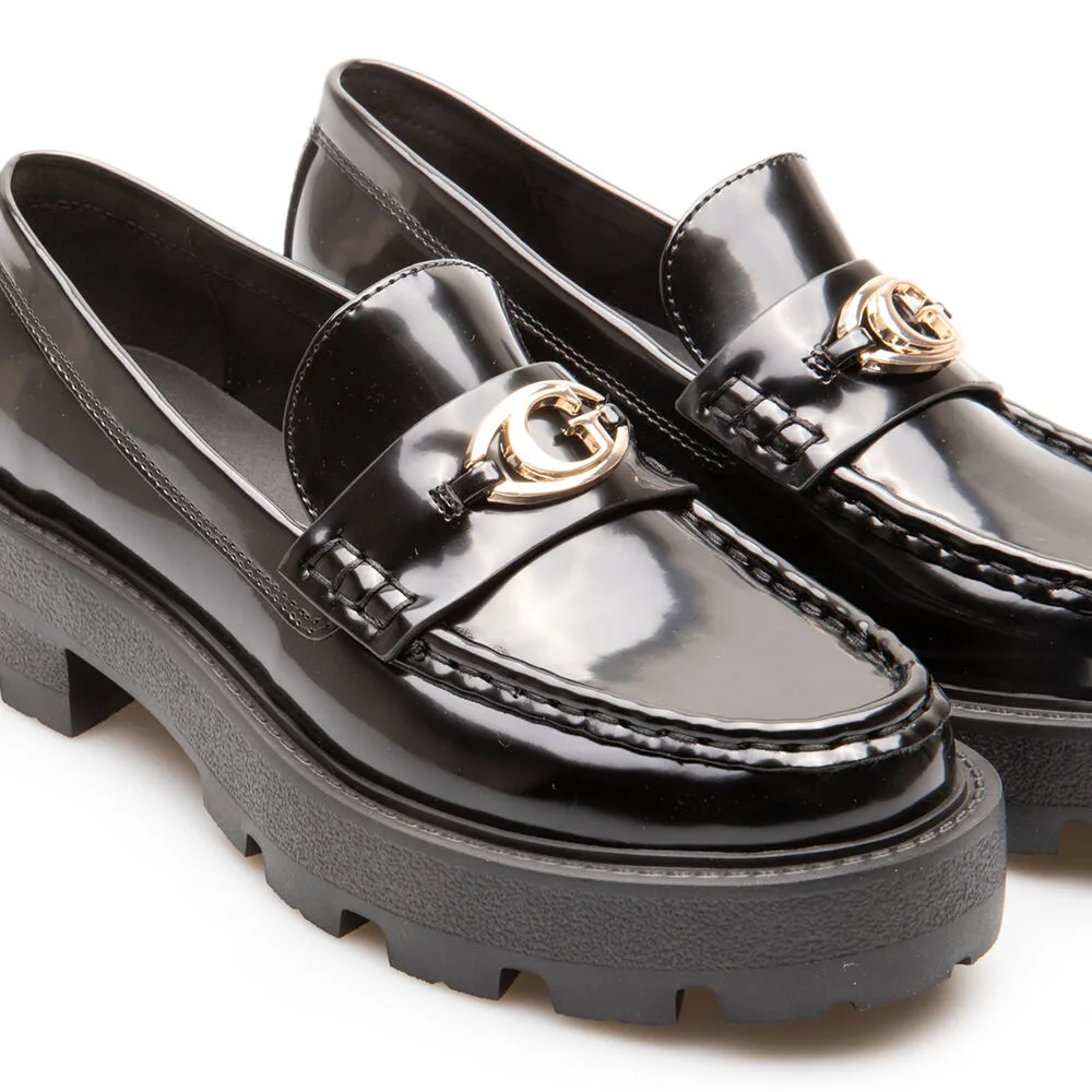 Guess Γυναικεία Loafer Λουστρίνι με Chunky Σόλα – Μαύρο 4 Guess Γυναικεία Loafer Λουστρίνι με Chunky Σόλα – Μαύρο - Image 4