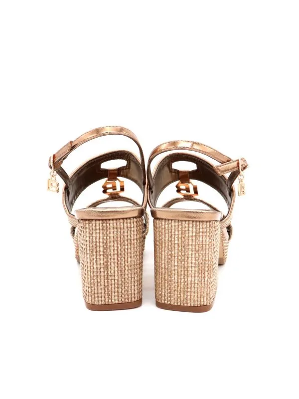 Laura Biagiotti Πέδιλα με Chunky Τακούνι & Raffia Υφή Rose Gold 5 Laura Biagiotti Πέδιλα με Chunky Τακούνι & Raffia Υφή Rose Gold - Image 5