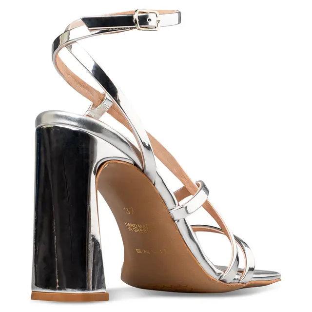 Envie Shoes Ασημί Πέδιλα Slim Block Heel με Λουράκια 3 Envie Shoes Ασημί Πέδιλα Slim Block Heel με Λουράκια - Image 3