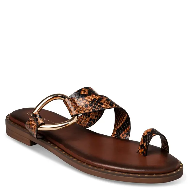 Flat σανδάλι Envie με snake υφή και χρυσή αγκράφα 2 Flat σανδάλι Envie με snake υφή και χρυσή αγκράφα - Image 2