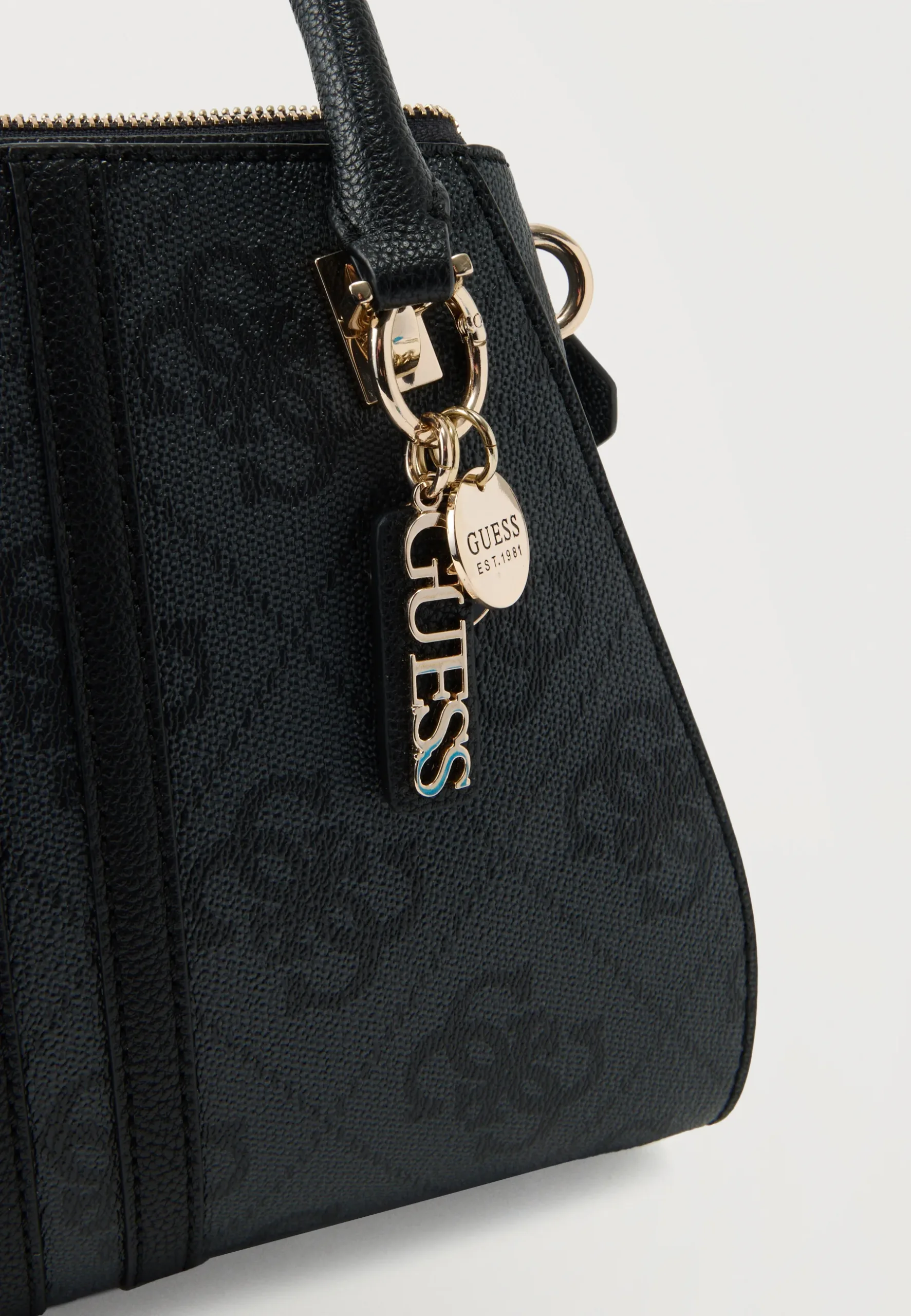 Guess Noelle II Γυναικεία Τσάντα Χειρός με Λουράκι – Ανθρακί 4 Guess Noelle II Γυναικεία Τσάντα Χειρός με Λουράκι – Ανθρακί - Image 4